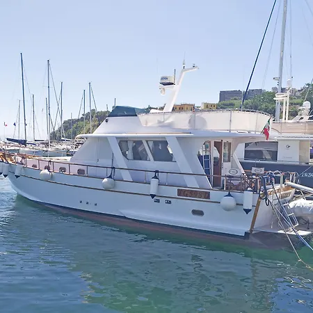Piazza Posta Dimora Di Charme 4* Procida
