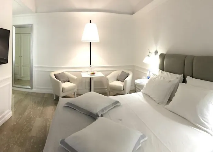 Piazza Posta Dimora Di Charme