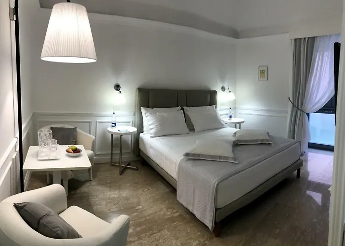 Piazza Posta Dimora Di Charme 4* Procida